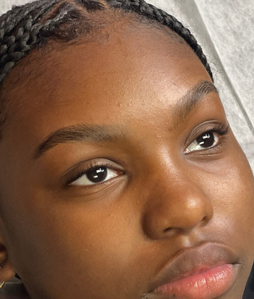 Brow Shaping/Wax